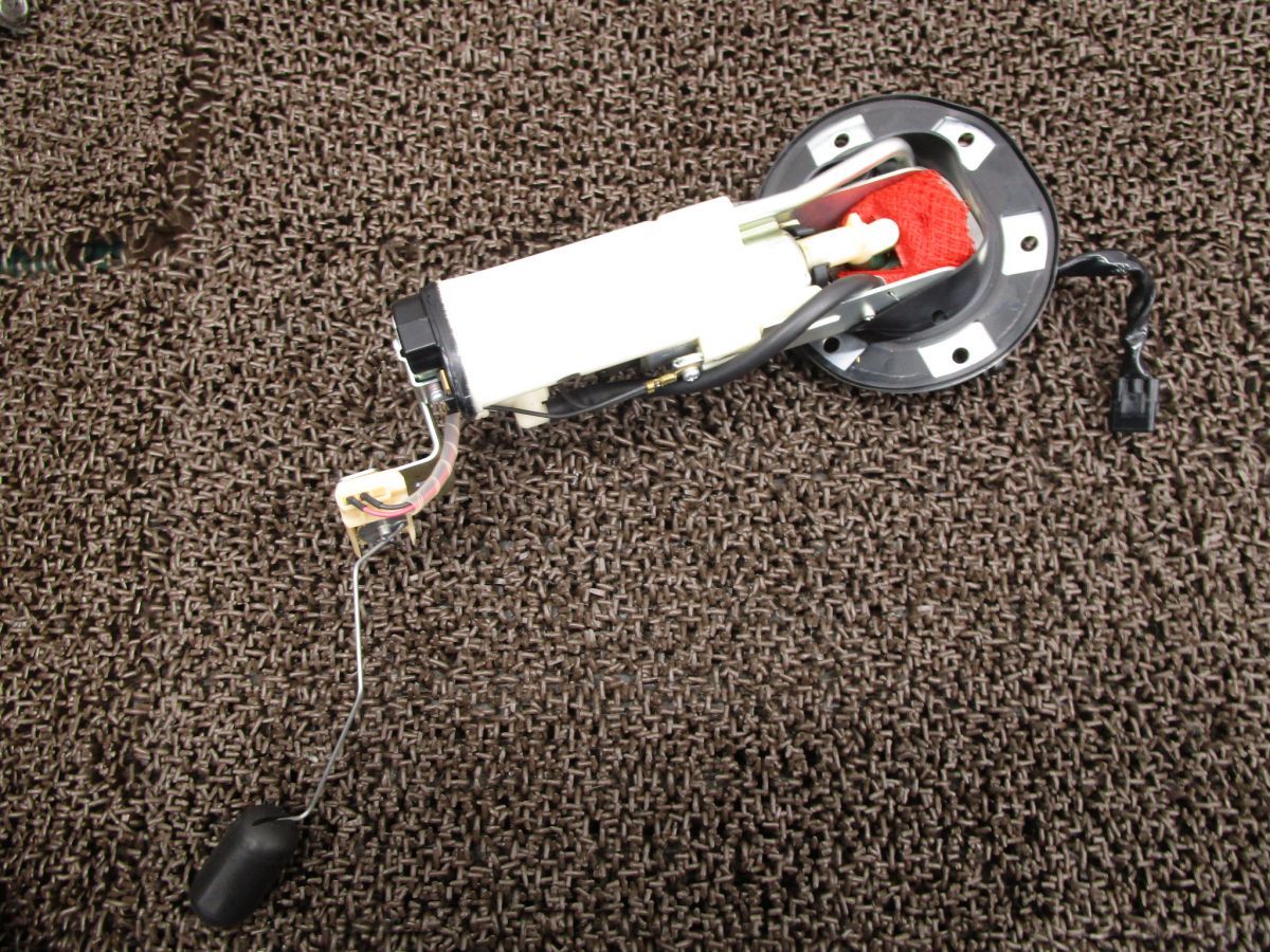 CB400SB レボ 燃料ポンプ A5996 NC42 ホンダ NC42E スーパーボルドール REVO 動画有 FI インジェクション