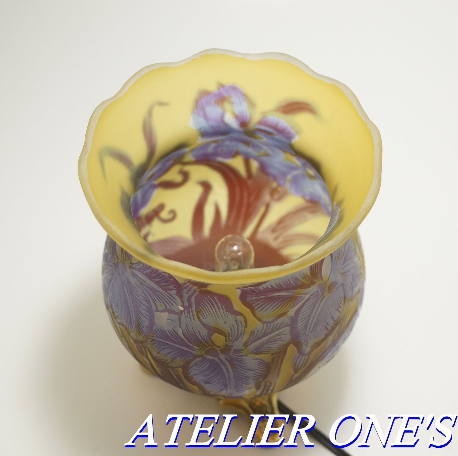 エミールガレ一灯ランプ 蜻蛉紋カメオ彫り被せガラス高さ19cm