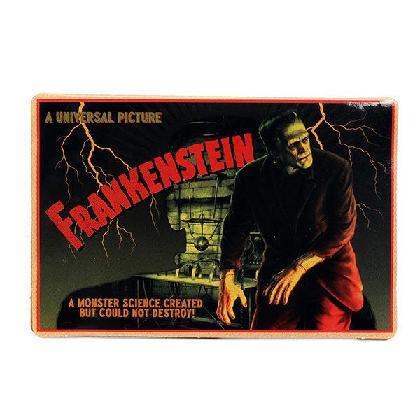 1:24 UNIVERSAL MONSTERS 1957 CHEVY SUBUBAN w/FRANKENSTEIN