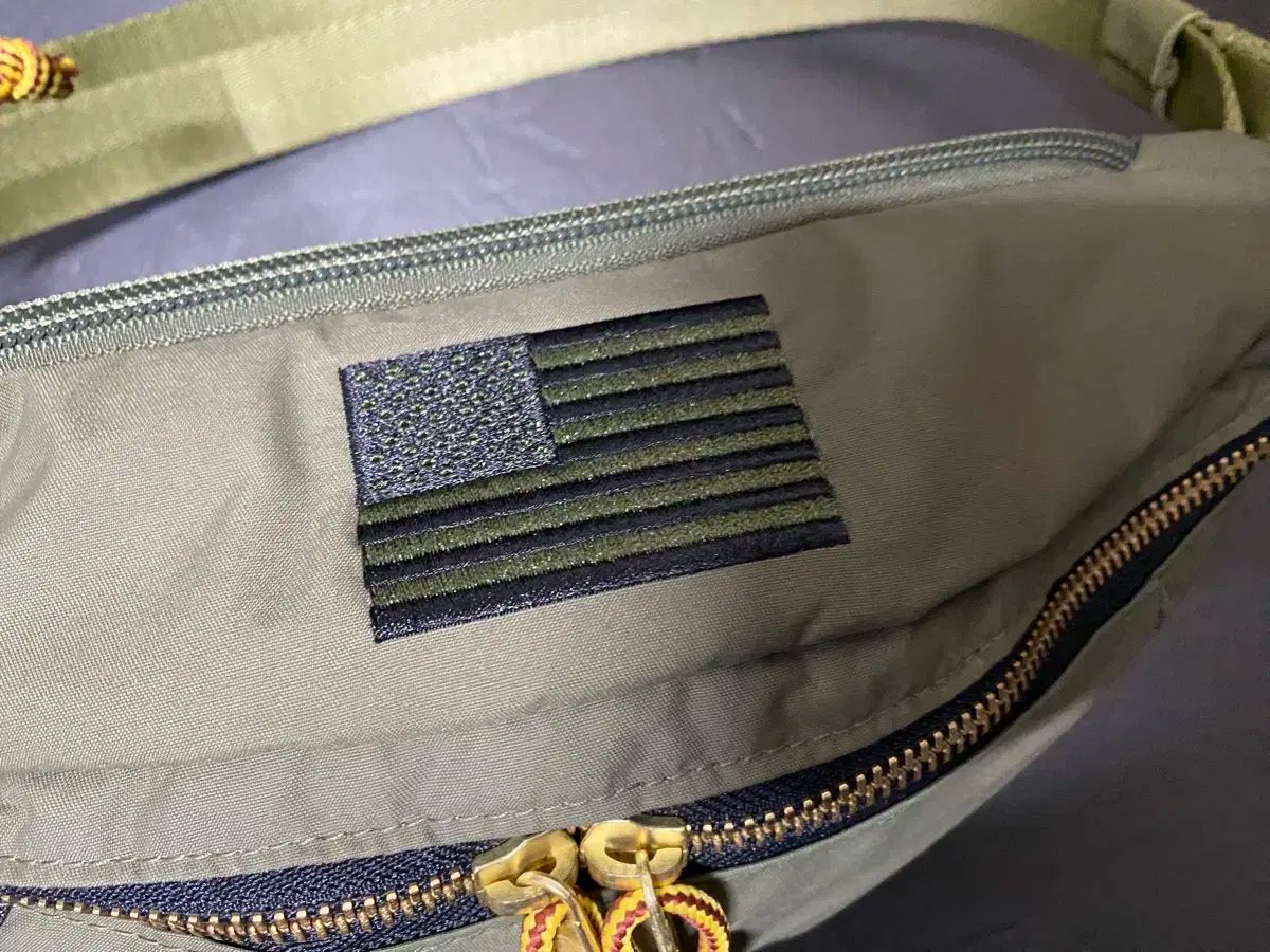 Jansport ヒップバッグ 【公式通販】