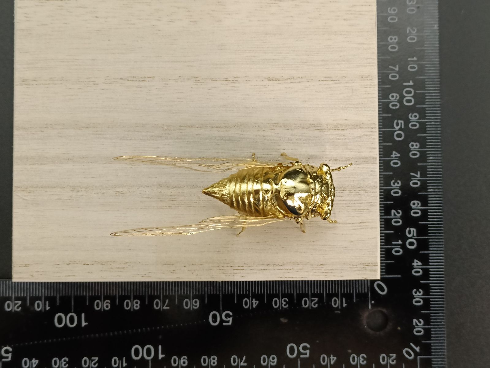 銅器　蝉　薄翼　金工品　細工　インテリア置物　セミ　約25G　箱付き　銅製置物 Amazon.co.jp: 銅器 蝉 薄翼 金工品 細工 インテリア置物 セミ