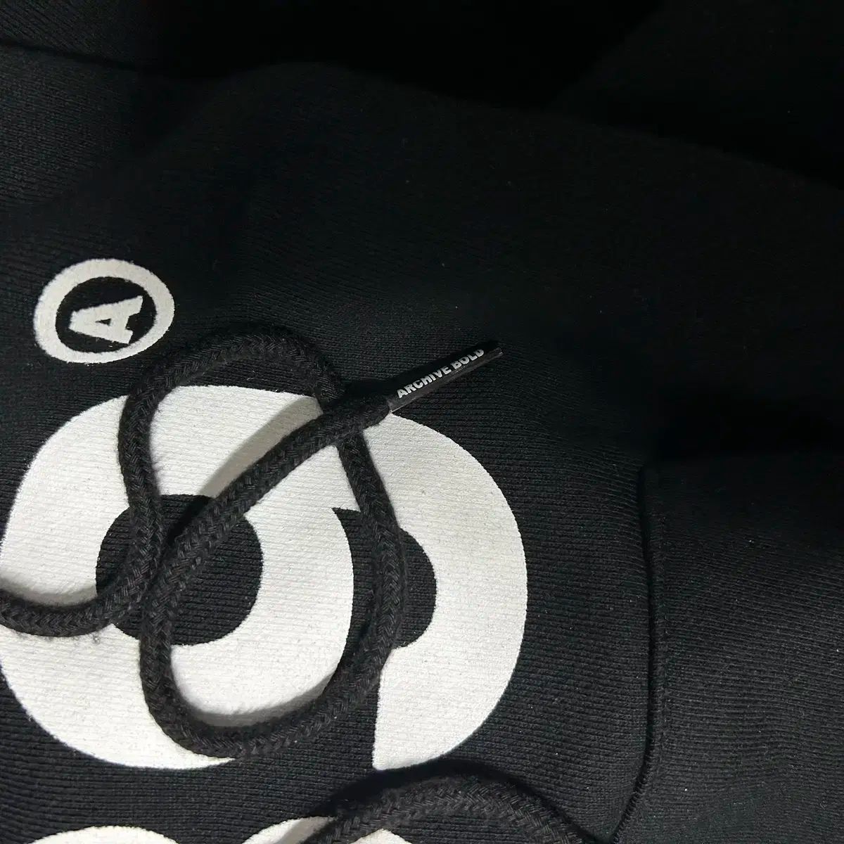 ARCHIVE BOLD(アーカイブボールド) クロップド フード付きTシャツ