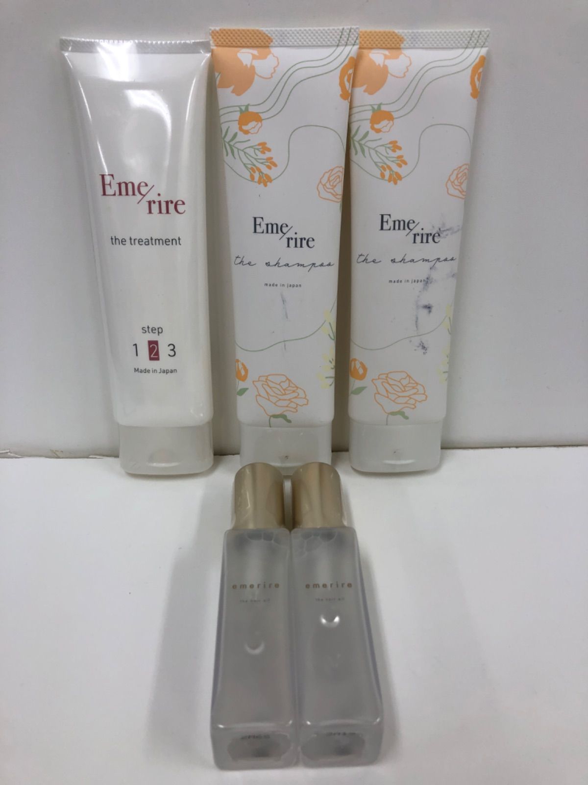 エメリル ザ ヘアオイル 40ml エメリル「ヘアオイル」の口コミや効果は