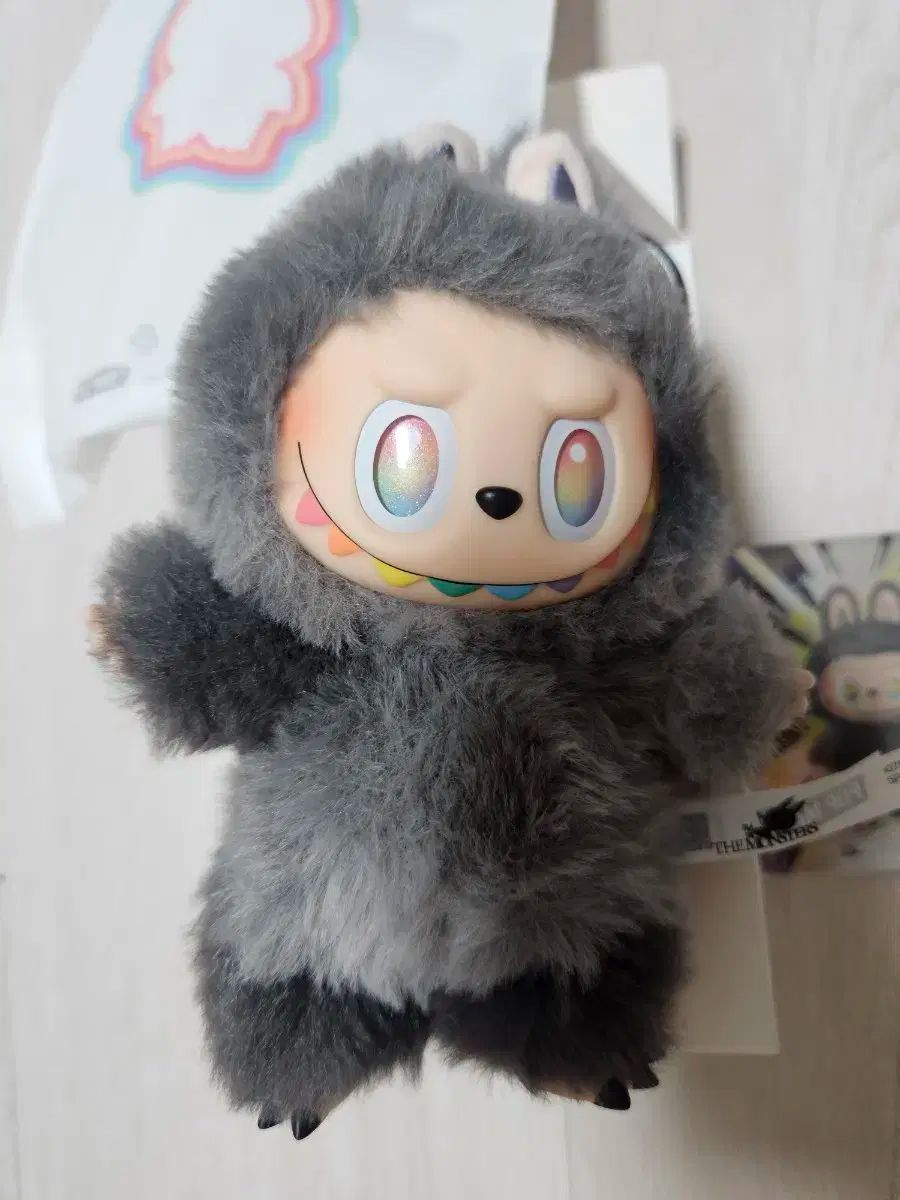 POP MART (ポップマート ) 正規品 Labubu(ラブブ） シークレット