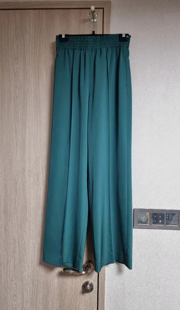 パンツ