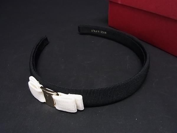 ブラック系×ホワイト系素材□新品□未使用□ Salvatore Ferragamo