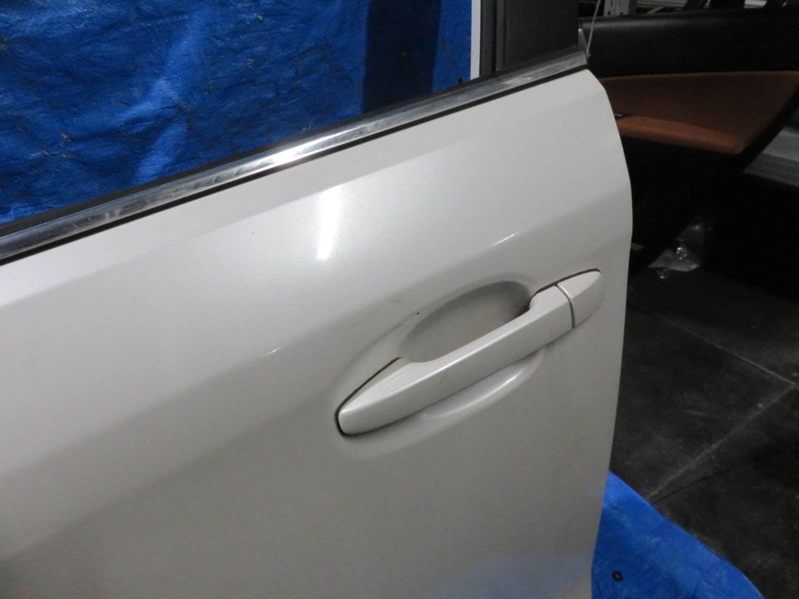 純正 左フロントドア