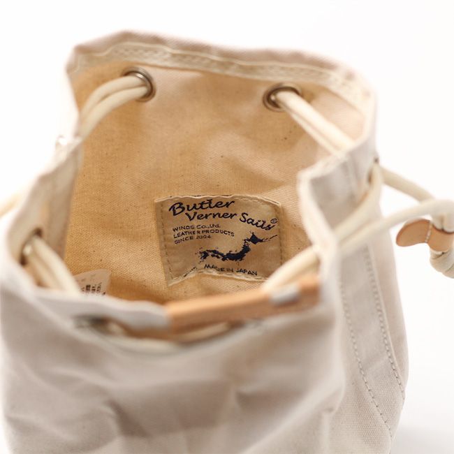 ベージュ】Butler Verner Sails モールドレザー巾着ショルダー(巾着 