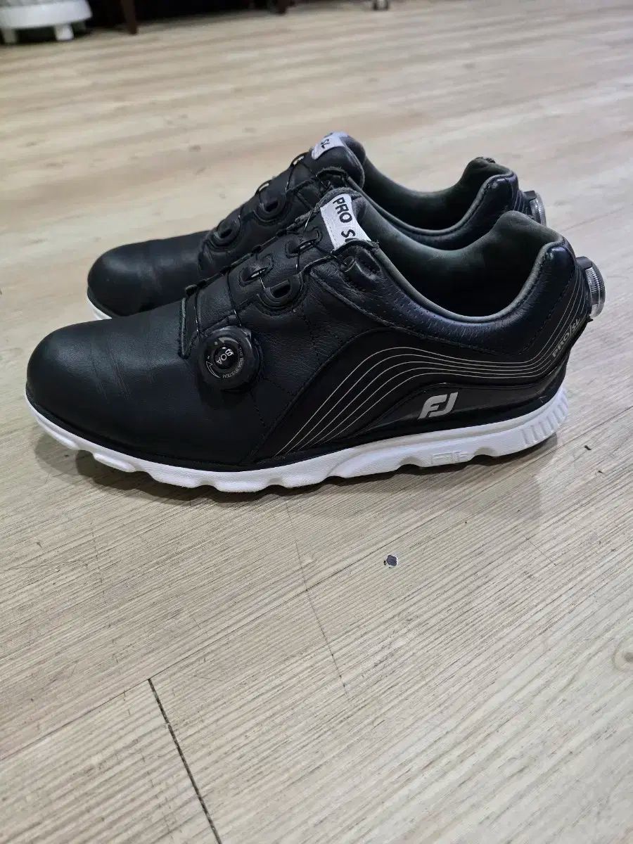 FootJoy(フットジョイ) ボア ゴルフシューズ サイズ 260 新品 FootJoy(フットジョイ) ボア ゴルフシューズ サイズ 260 新品
