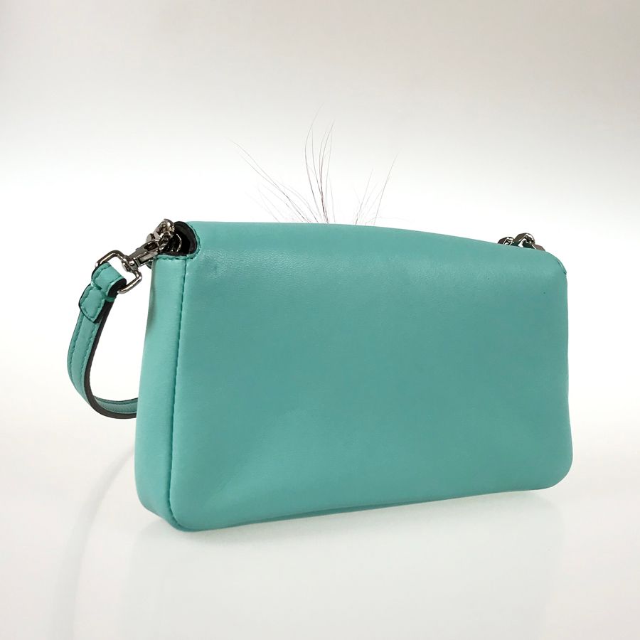 新品 FENDI 水色 レザー ポーチ 【公式通販】