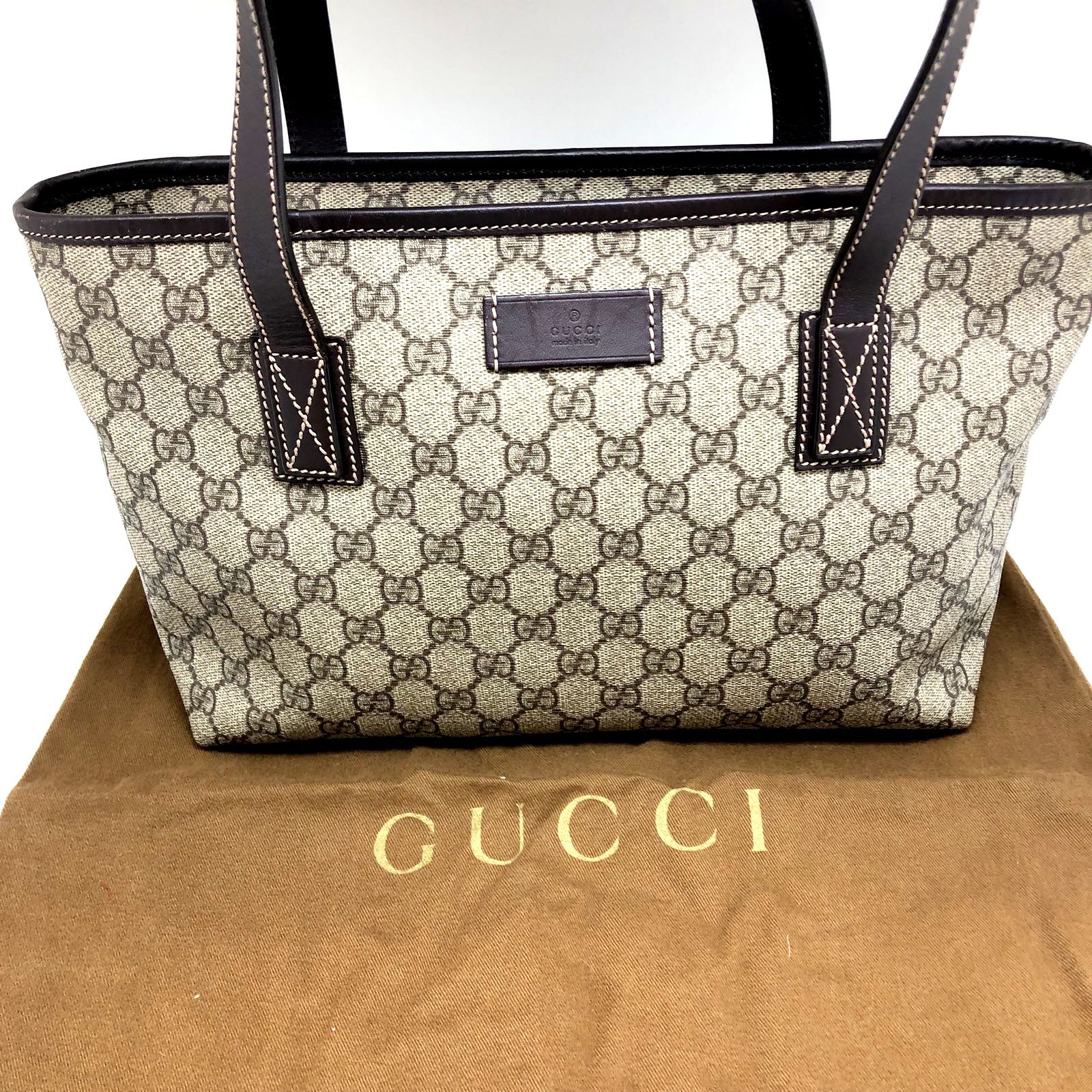 カードを Gucci 211138 PVC レディース GUCCI の通販 by 銀座パリス