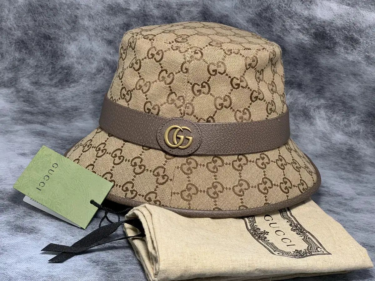 GUCCI グッチ GG キャンバス FEDORA フェドラ バケットハット XXL 8010