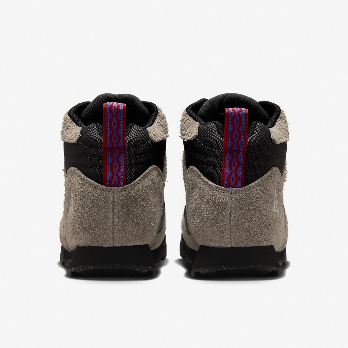 ナイキ] ACG トーレ MID [ACG TORRE MID] オリーブグレー/オフ