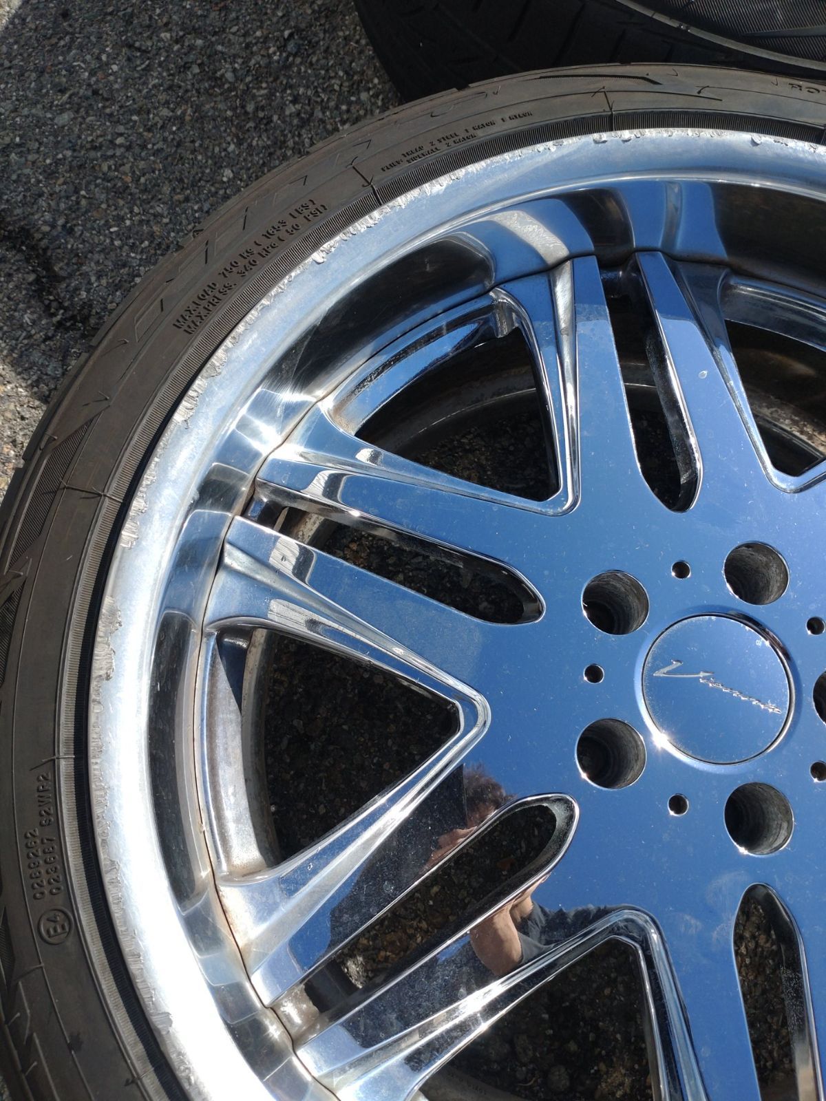 送料無料。 タナベ SSR ビエナノーブル 19インチ 9.0J 35 10J 35 PCD114.3-5穴 ＆ 225|45R19 245|40R19 4本 洗練された