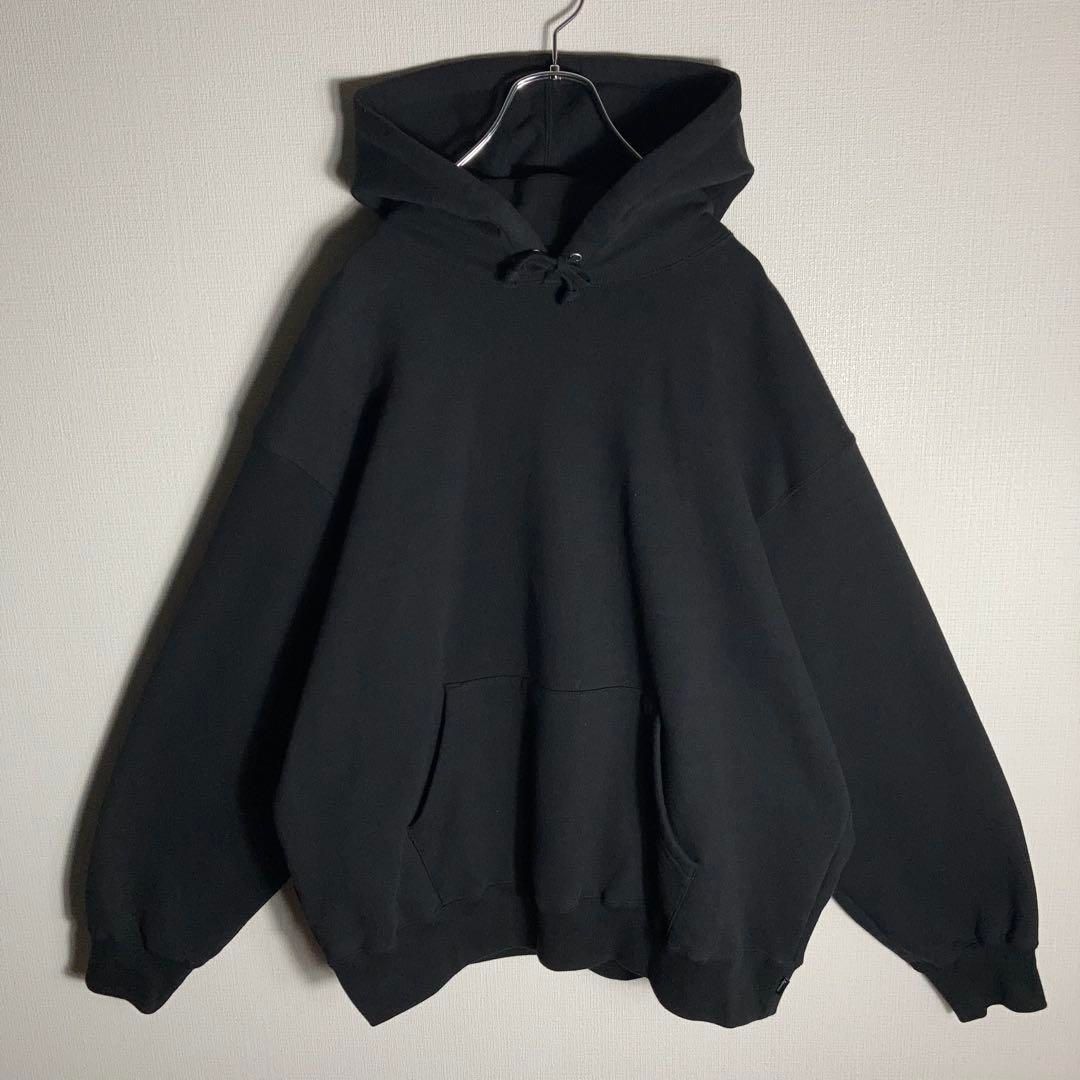 【美品】SUPREME プルオーバーパーカー サテン アップリケ 黒 L 美品】SUPREME プルオーバーパーカー サテン アップリケ 黒 L
