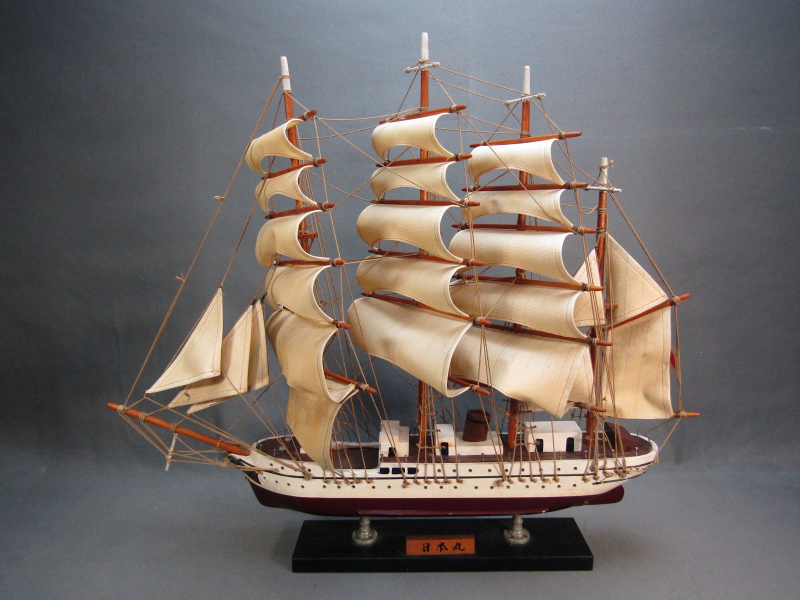 日本丸　木製　アンティーク　帆船模型　全長60cm-0