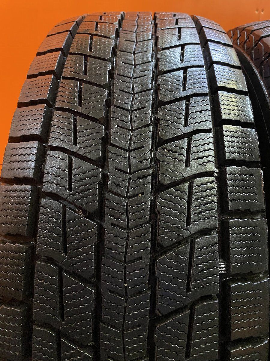 DUNLOP 225/60R18 24年製　冬タイヤ　バリ溝 DUNLOP 225/60R18 24年製 冬タイヤ バリ溝 バリ溝】ダンロップ