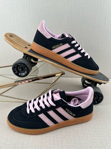 新品 adidas ハンドボール スペツィアル / HANDBALL SPEZIAL