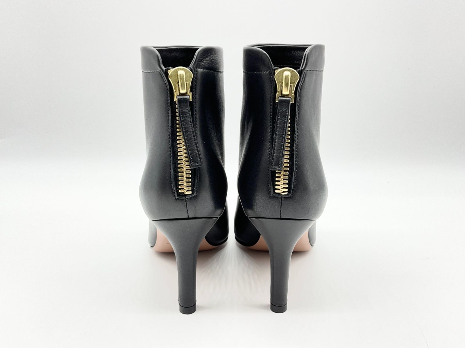 新品 PELLICO ペリーコ 36 ブラック ショートブーツ - メルカリ