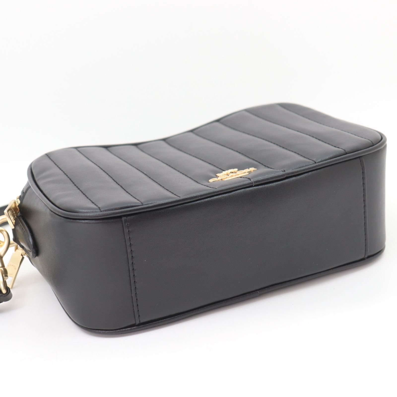 IT1VFXRDDTJW 未使用保管品 COACH コーチ クロスボディ 斜め掛け