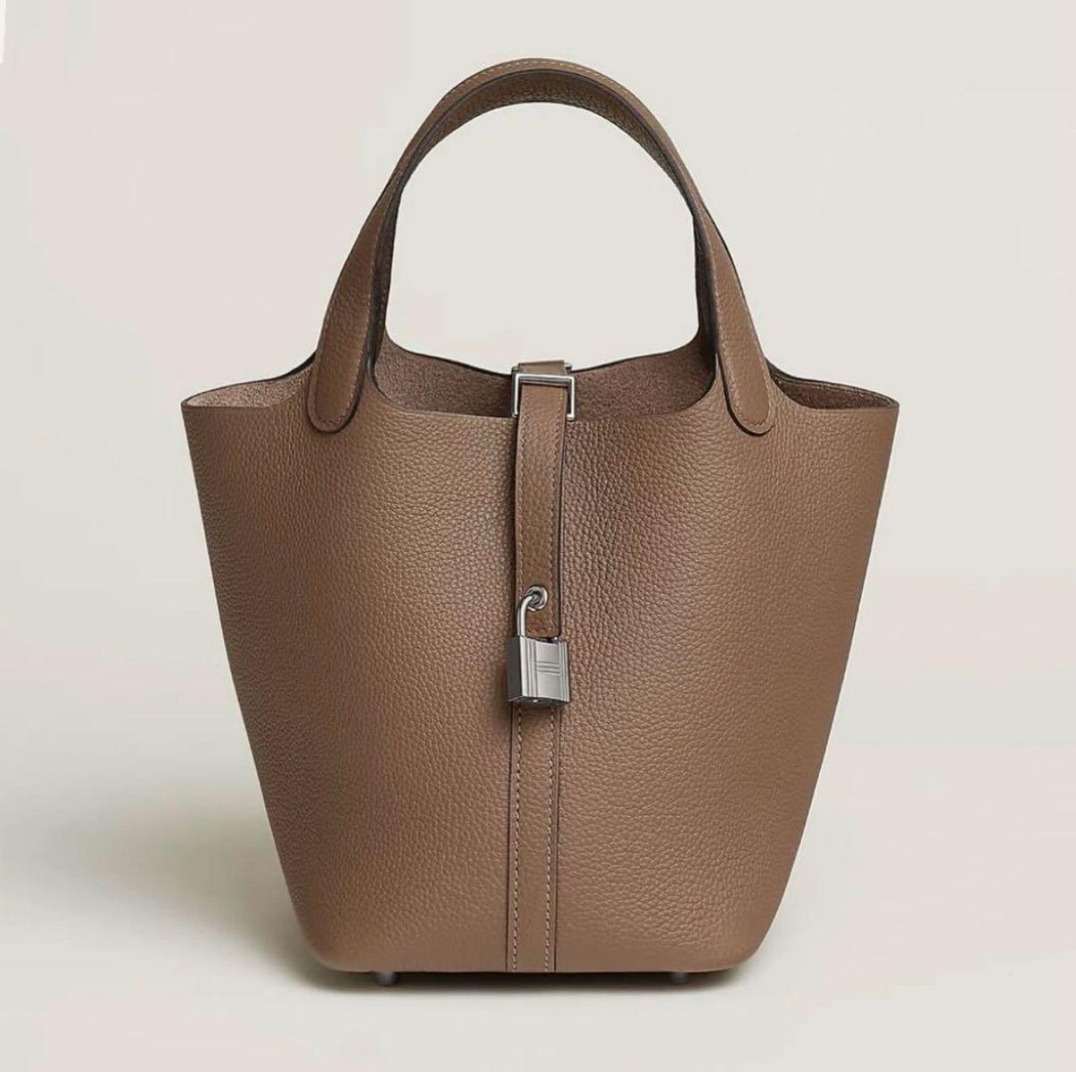 【即発送】Hermes♡ ピコタンPM 18 エトゥープ エトゥープ♡ゴールド】HERMES ピコタンロック PM 18 (HERMES