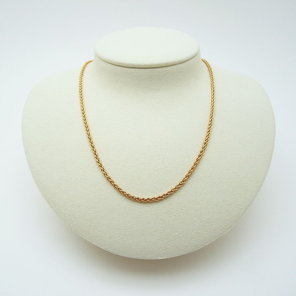 スパイクチェーン