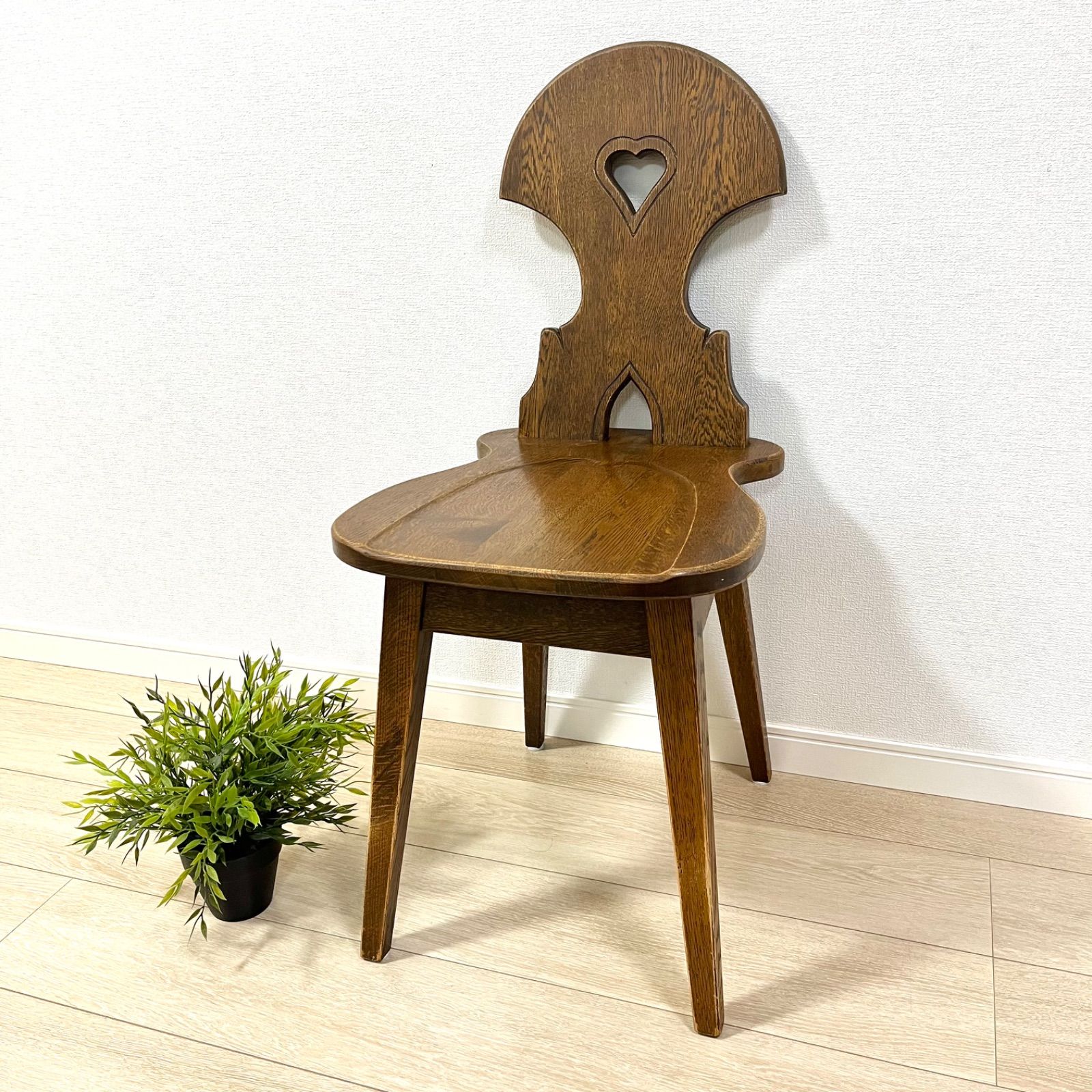 た44 葉山ガーデン ハート背もたれサイドチェア ダイニングチェア チロルチェア アームレスチェア 無垢材 カントリースタイル 北欧インテリア