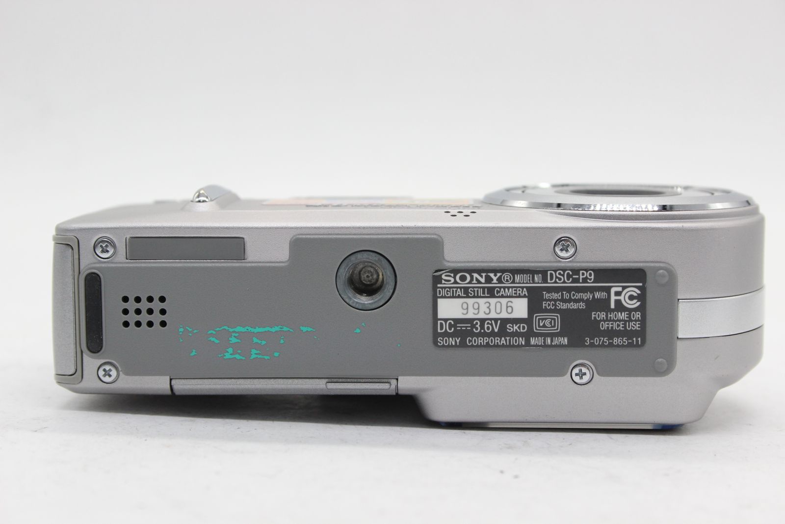 返品保証】 ソニー Sony Cyber-shot DSC-P9 3x バッテリー 三脚付き 