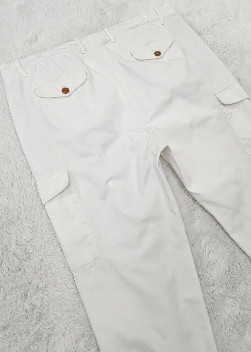 ブルネロクチネリ　カーゴストレッチパンツ BRUNELLO CUCINELLI(ブルネロクチネリ) カーゴパンツ(メンズ