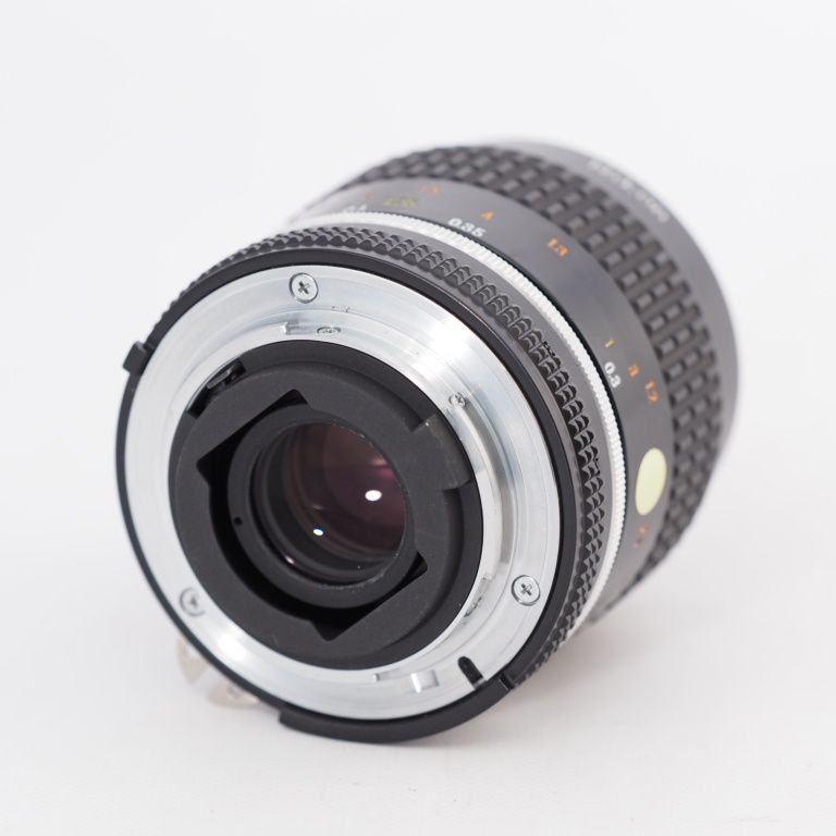 55mm F2.8