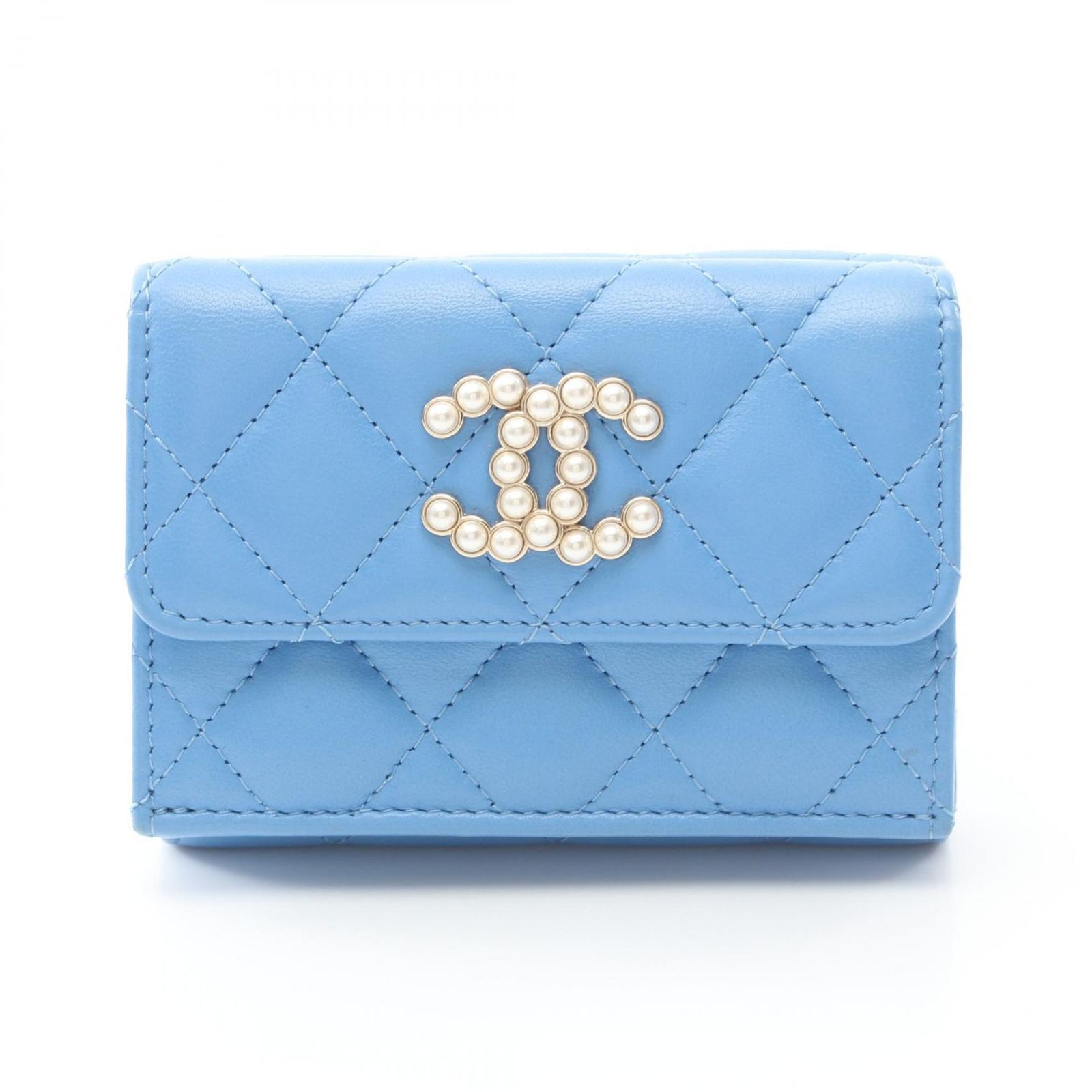 シャネル CHANEL 三つ折り財布 マトラッセ スモール フラップ ウォレット AP3808 ライトブルー ラムスキン 羊革 マトラッセ ココパール 三つ折財布 レディース Used A