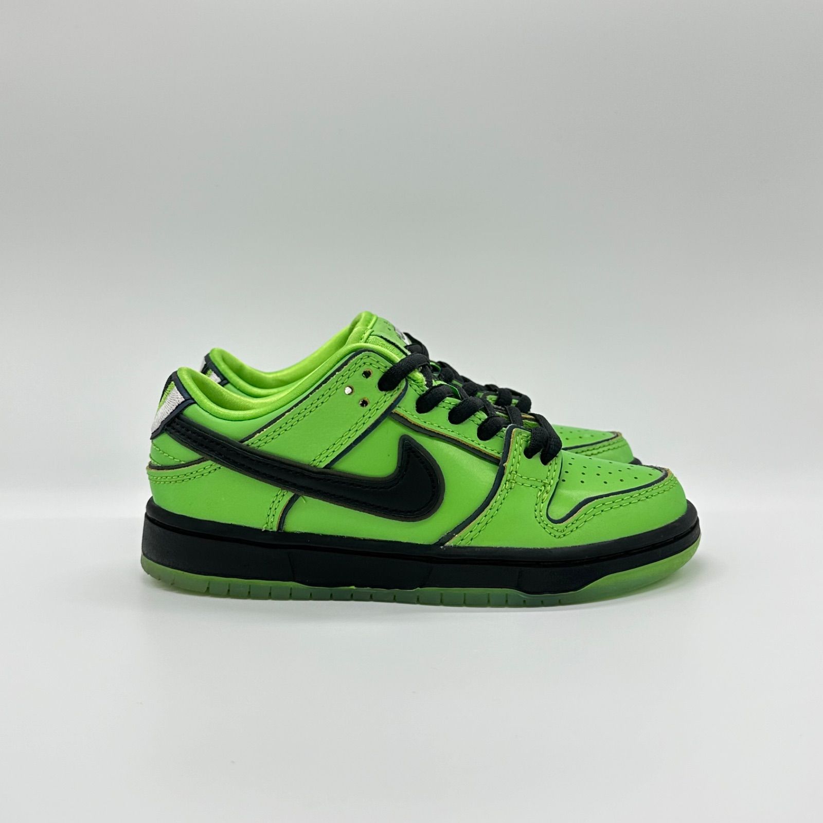 週末値下げ。パワーパフガールズ ×ナイキ SB PS ダンク ロー プロ QS ダンク（NIKE） NIKE SB DUNK LOW x THE POWERPUFF GIRLS ナイキ