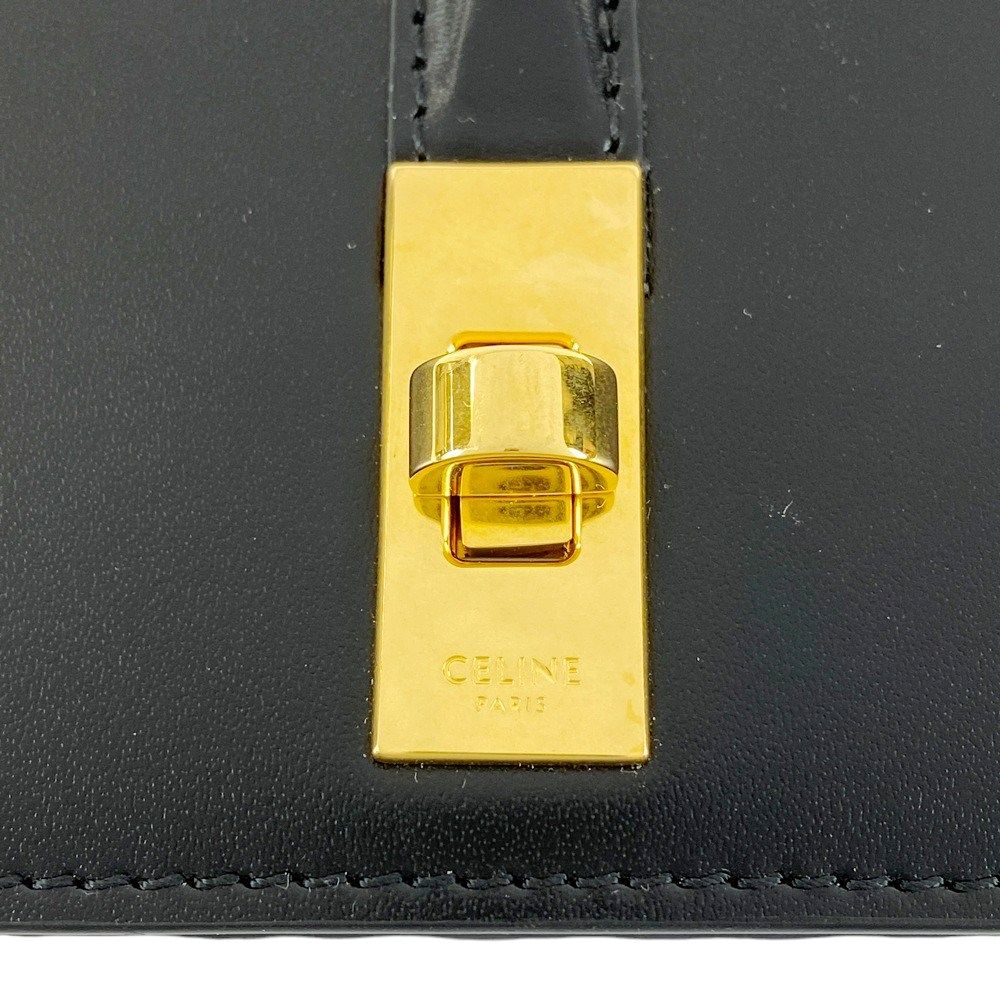 □新同□ セリーヌ フラップ付きカードホルダー 16 セーズ カード  