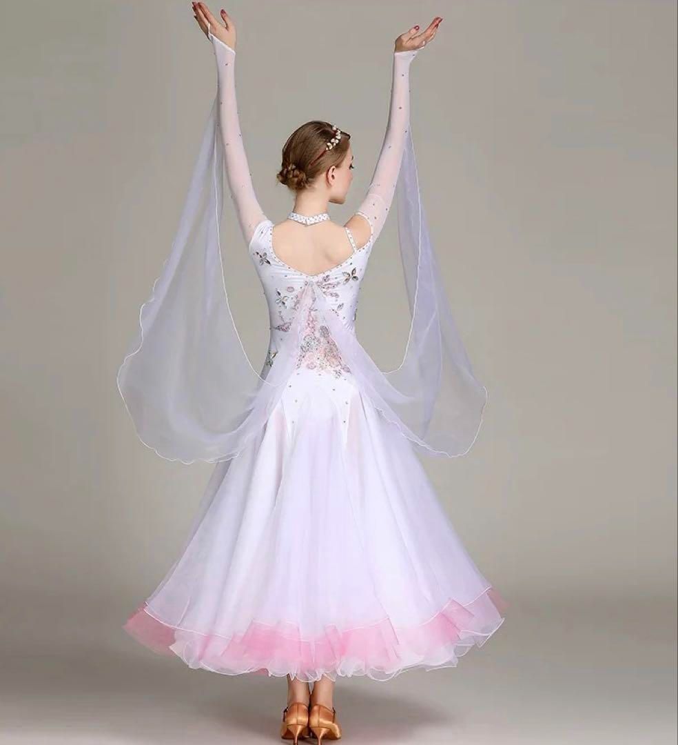 新品未使用 ストーン付きスタンダードドレス 競技会や発表会、デモに