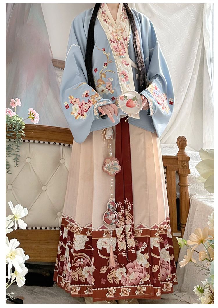 春夏秋用 馬面裙