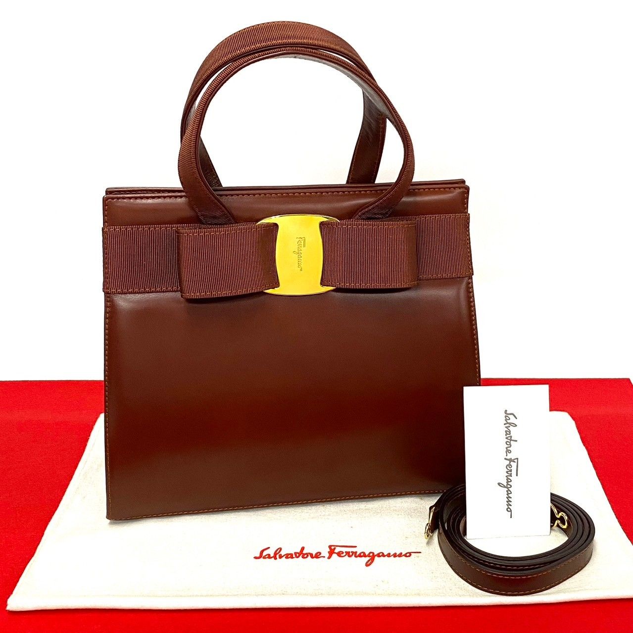 未使用保管品 袋付き Salvatore Ferragamo サルヴァトーレ