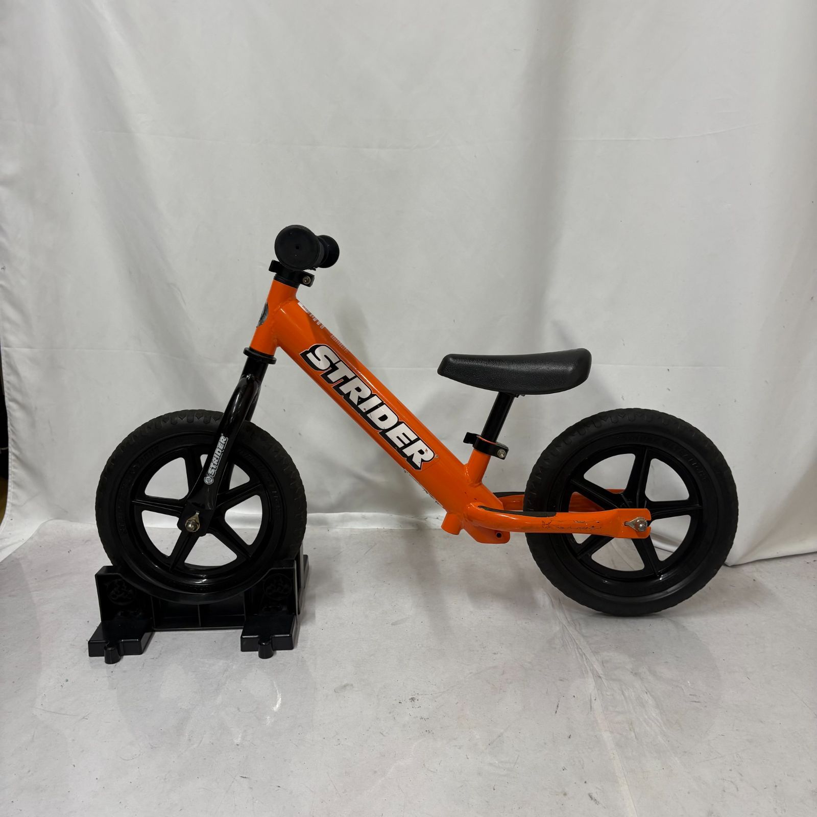 STRIDER 12インチ SPORT スポーツタイプ ストライダー オレンジ