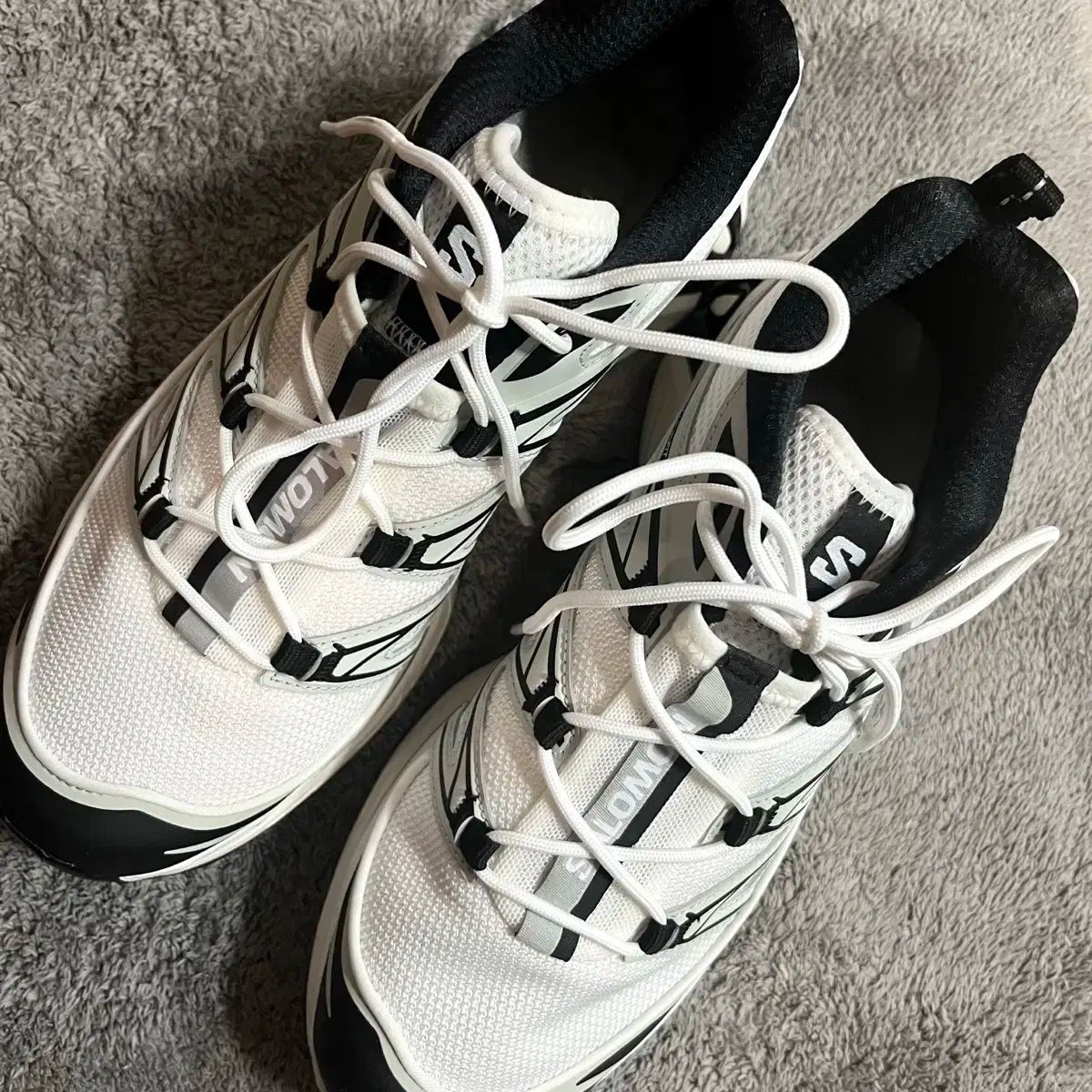 SALOMON サロモン XT-6 エクスペンス 白 メタル ブラック OLIVEOS_COM_TR