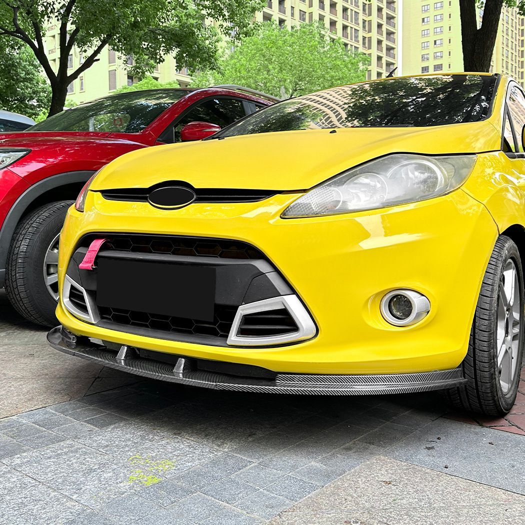 Ford Fiesta MK7 2008-2012 フロントリップ スポイラー ABS ピアノブラック カーボンファイバー調LMQ62