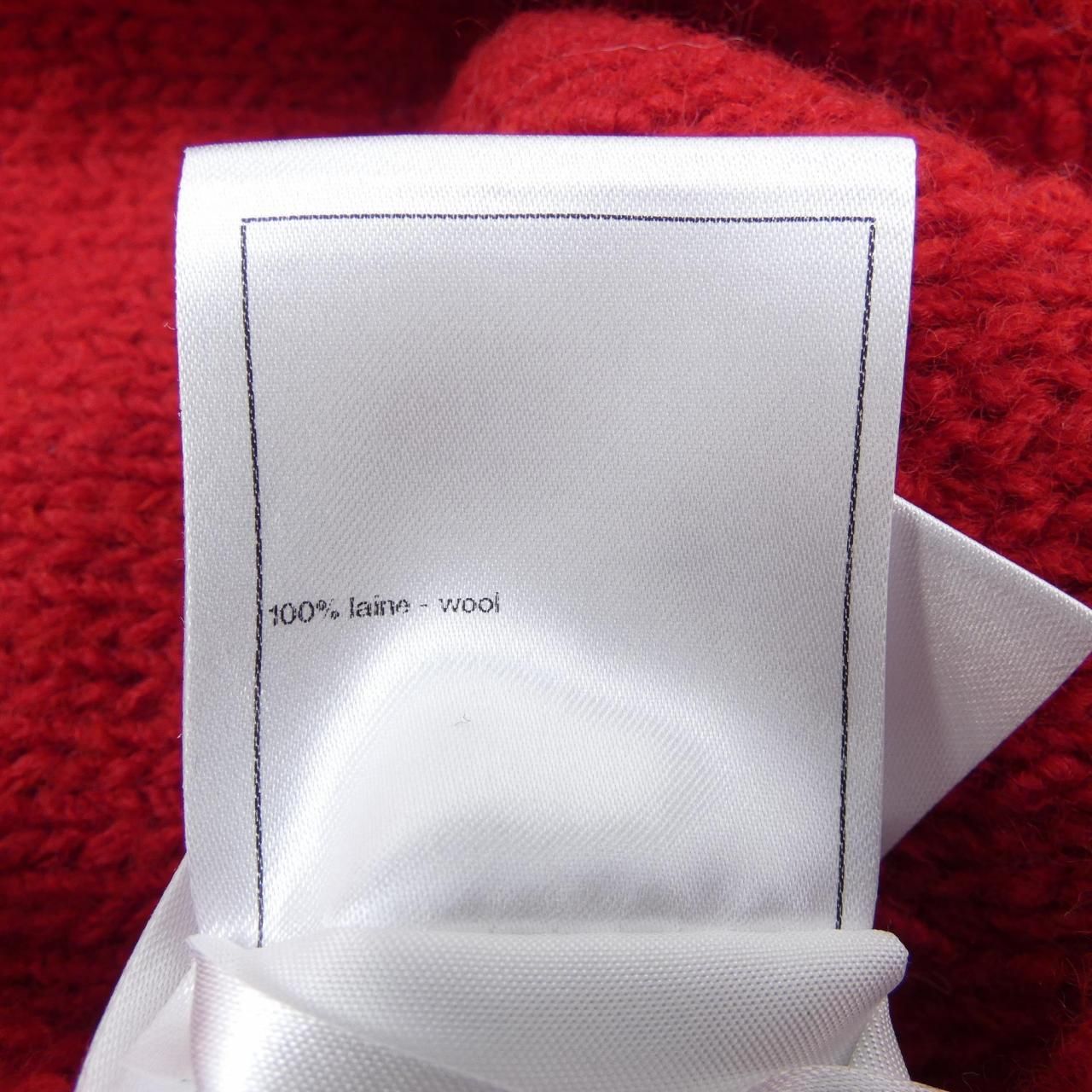 CHANEL MUFFLER