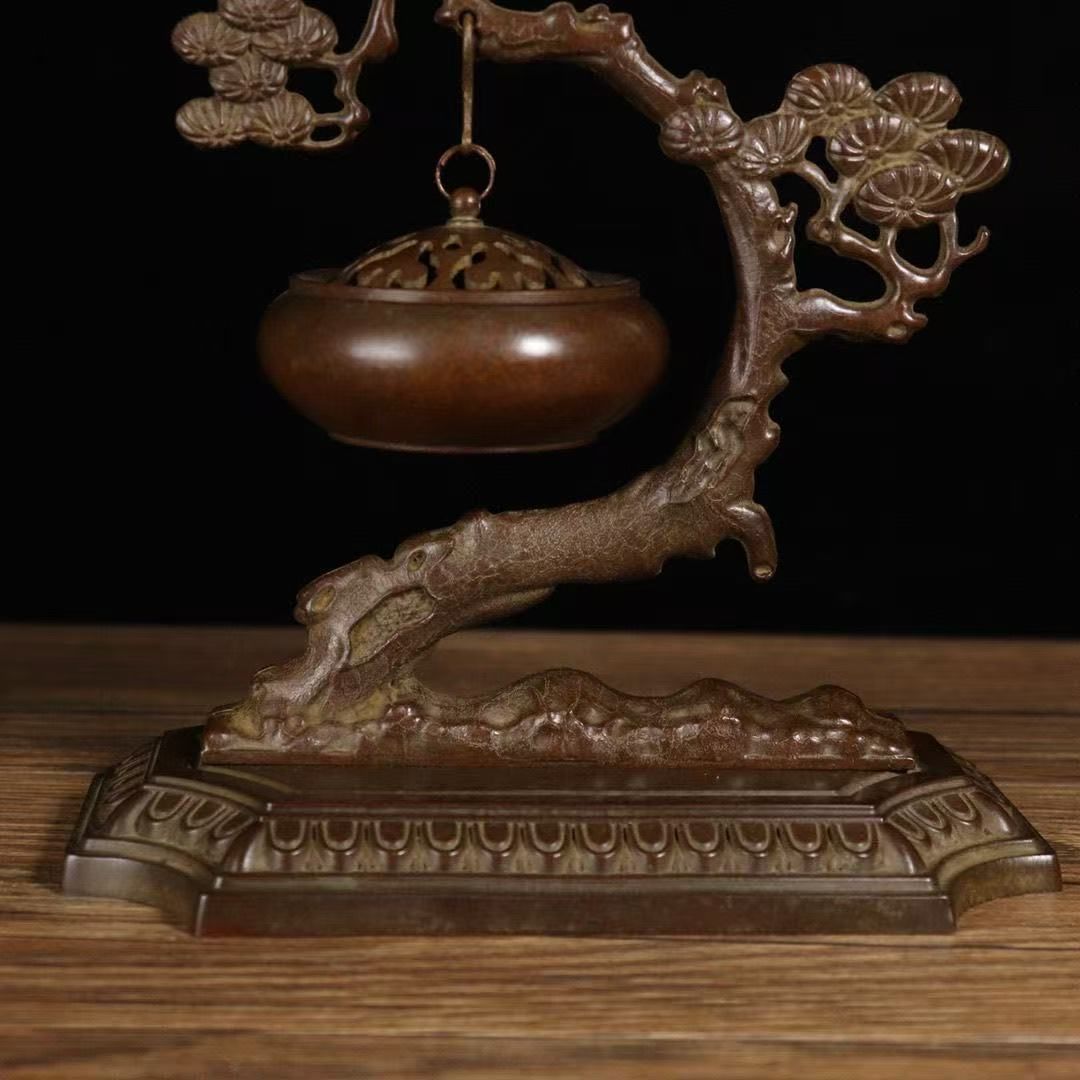 銅 細工 松迎客松弔炉を弔り 檀香を沈める香炉 香道具 工芸品 置物