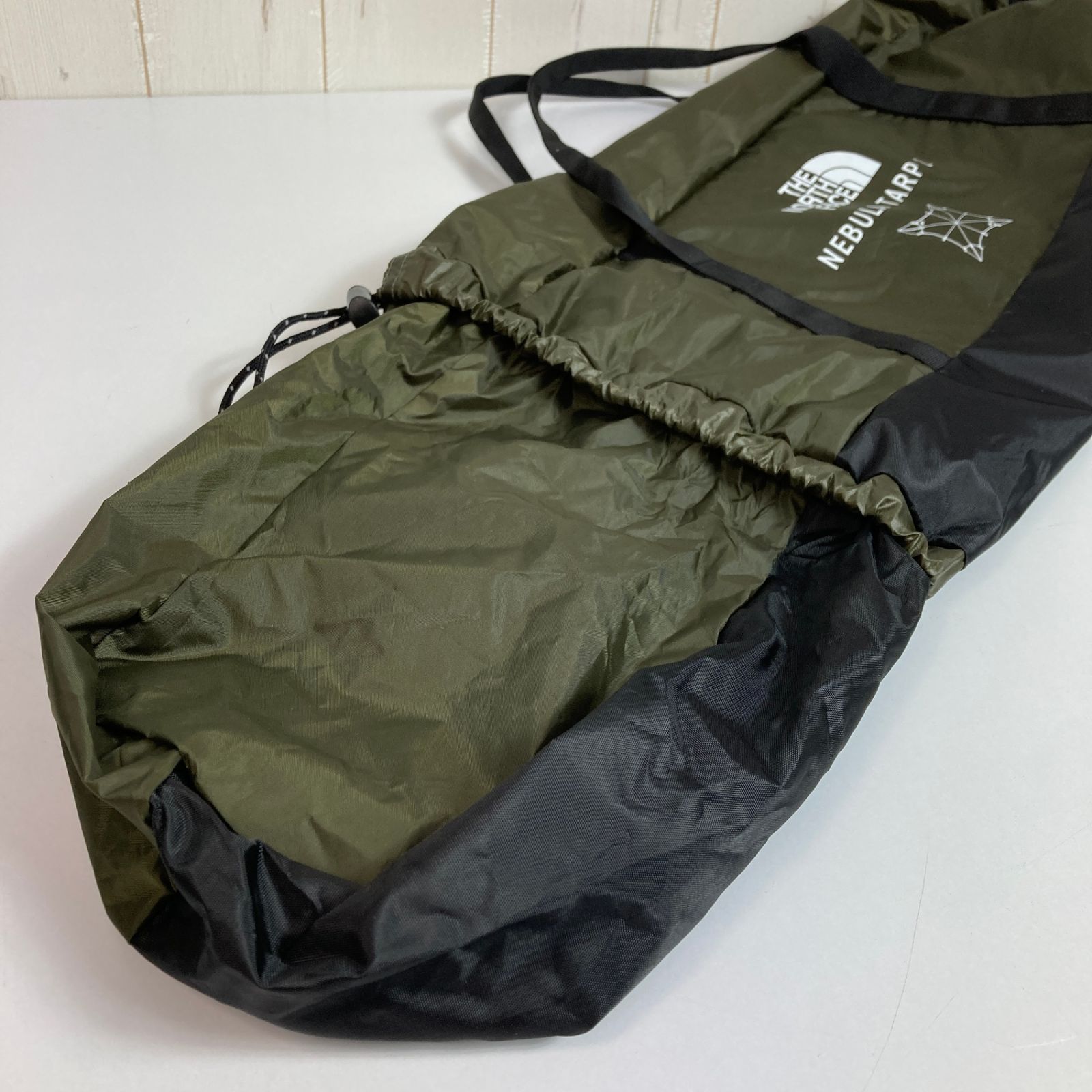 【OneSize グリーン系】 The North Face ( ザ・ノースフェイス ) ネブラ タープ 2 Nebula Tarp 2 NT / ニュートープ ポリエステル キャンピングギア タープ z0005 OneSize グリーン系】 The North Face ( ザ・ノースフェイス