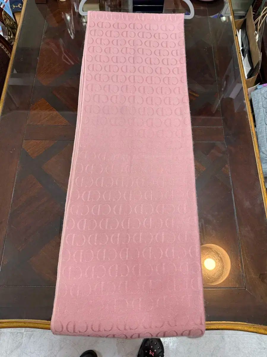 Dior ディオール CD ロゴ カシミア - シルク素材 も ですね 保存 非常に とげのある