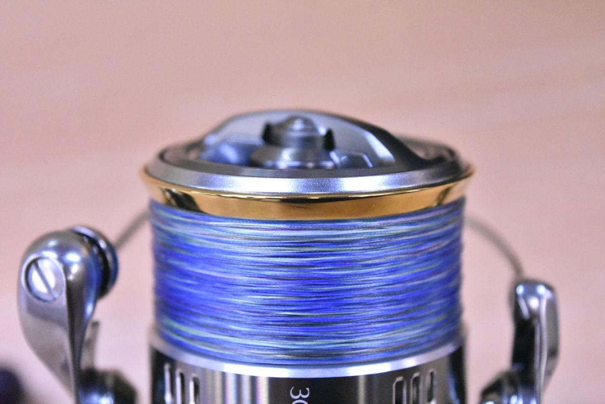 シマノ 18 ステラ 3000MHG スピニングリール SHIMANO STELLA