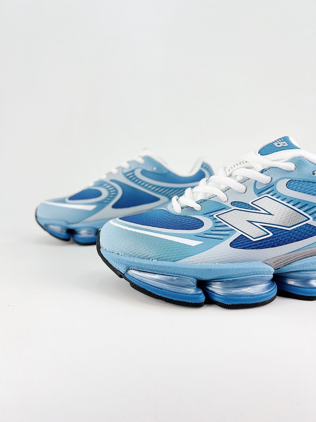新品、未使用 箱付 ニューバランス NEW BALANCE U2000PBB ブルー