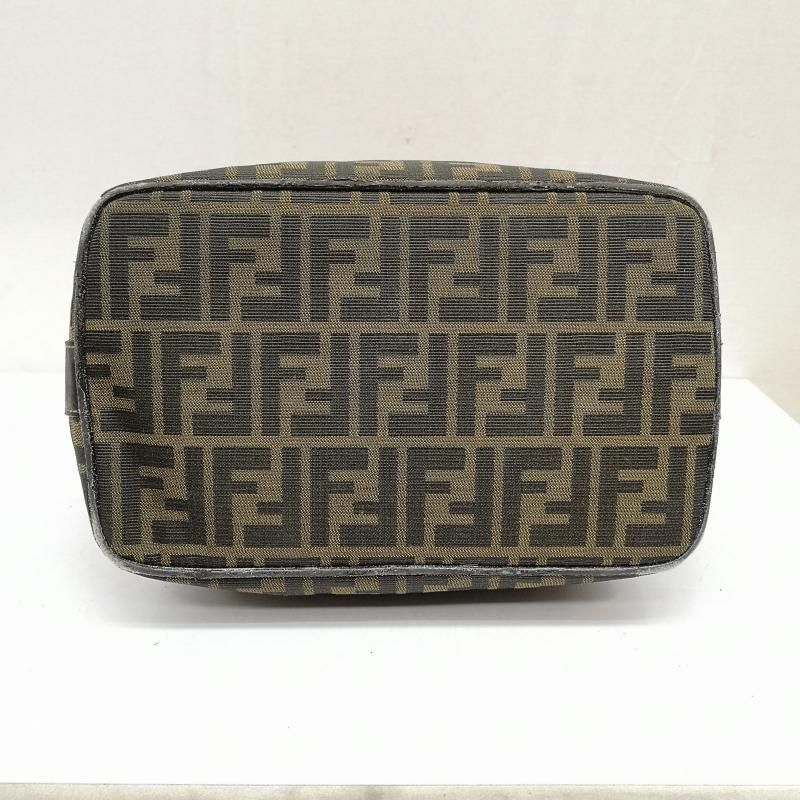 FENDIフェンディ　ハンドバッグ　鍵付き　ズッカ柄　バニティポーチ FENDI - フェンディ ズッカ柄 バニティバッグ レディース 【中古
