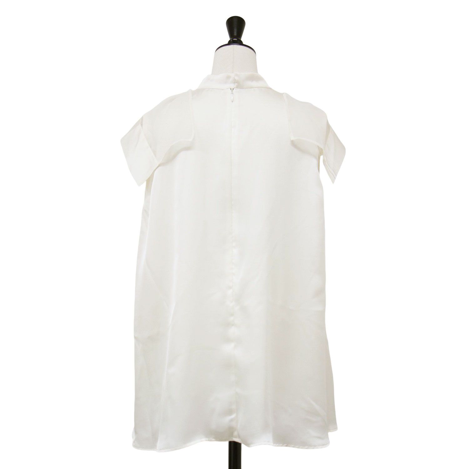 anti　sacai サカイブラウス　サイズ2 美品】2022ss sacai サカイ ノースリーブ ブラウス サイズ2