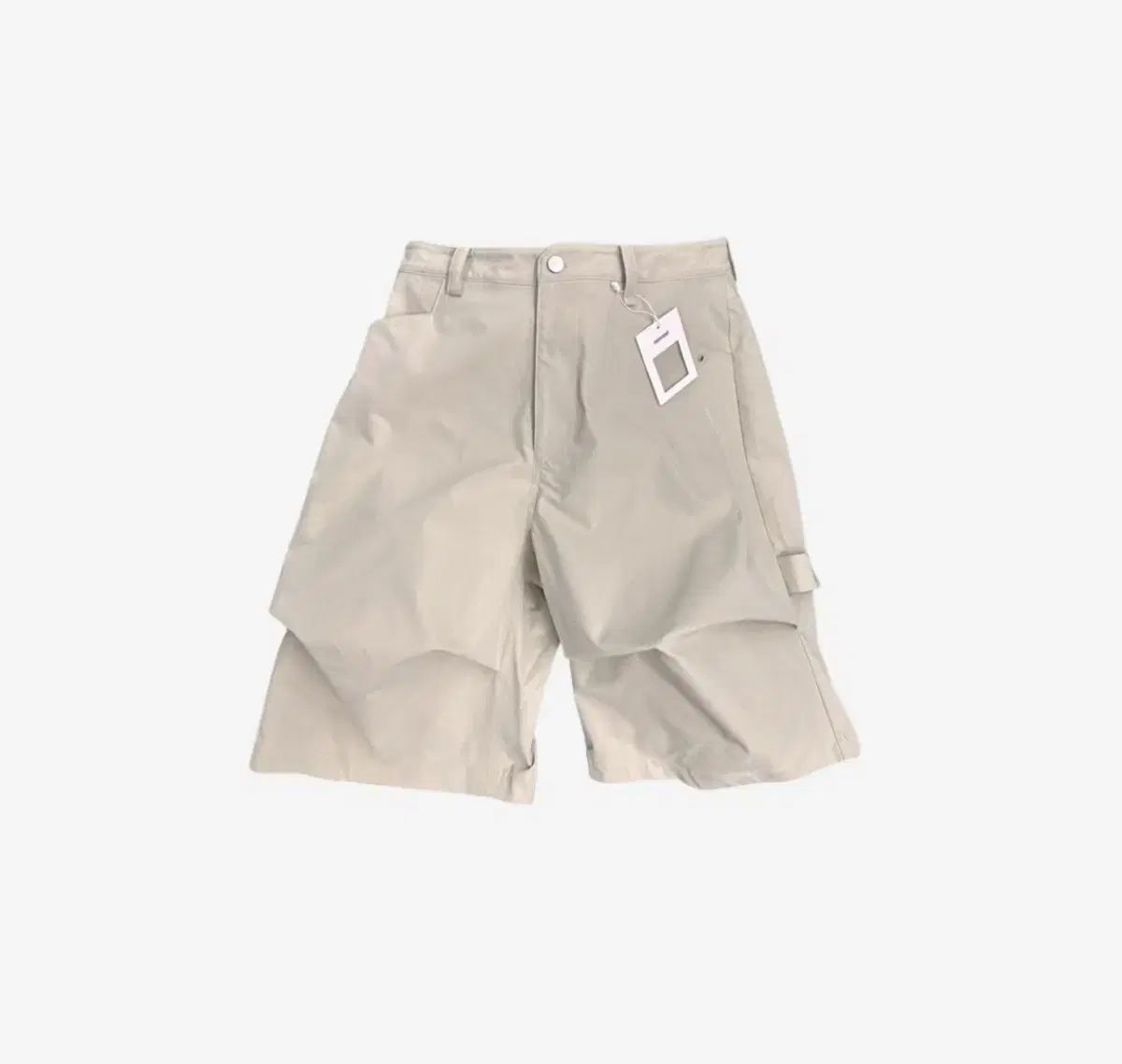 Nonnod アルプスの カーペンター ショートパンツ ベージュ