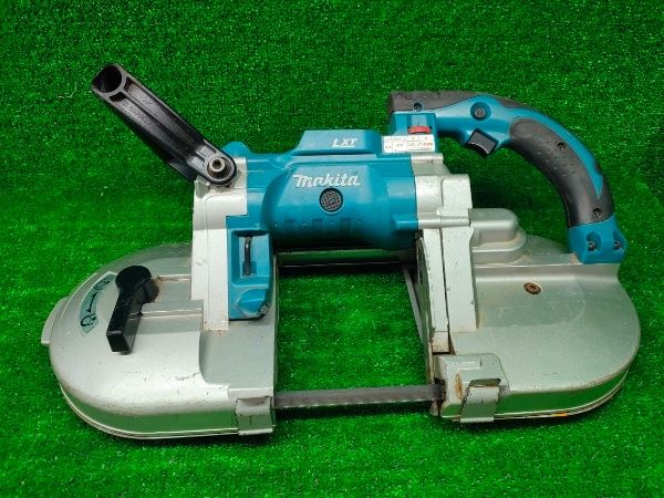 ◎マキタ makita 充電式ポータブルバンドソー 18V PB180DZ 切断能力120mm モータ異音無し 動作 済み