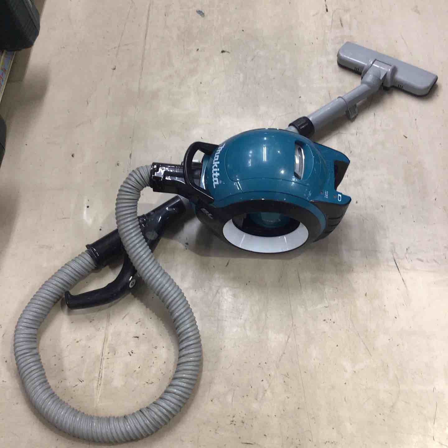 マキタ makita コードレスサイクロン掃除機 CL501DZ 町田店